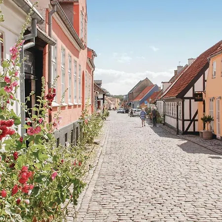 Apartment Gorgeous In With House Sea View Ebeltoft